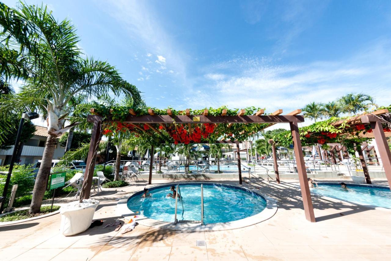 Condominio Diroma Resorts Internacional Flats Caldas Novas Eksteriør billede